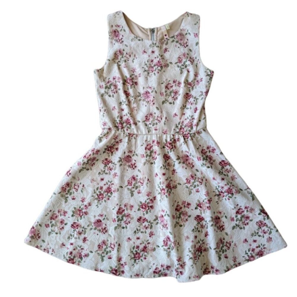 THREE HEARTS Light Pink Summer Dress Floral Women's  S Used in Great Con…
